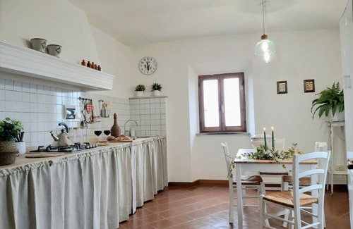 Cortona Old Town Apartment | Cortonas Rooftop Nest