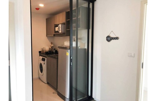 Mueang Samut Prakan District Condo | Cost-effective/450 meters from BTS /Sky Pool - Tambon Thepharak
