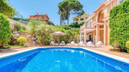 Condado del Jaruco Villa | Costacabana - Villa Primavera