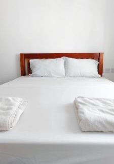 Manyimbo Bed & Breakfast | COSY 1,2BR 43' SMART Tv