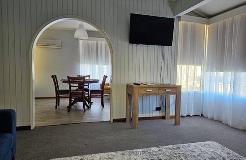 Tanunda Apartment | Cosy 2 bedroom apartment in central location