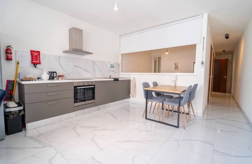 Xlendi Apartment | Cosy 2BR Apt w/private balcony in Xlendi