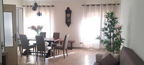 Ostiglia Apartment | Cosy and Spacious 2 Bed Appartment