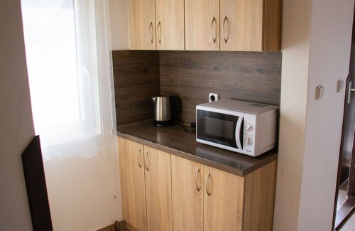 Hradec Kralove House | Cosy apartment in villa for 12 guests with WIFI, TV, patio, pets allowed and parking
