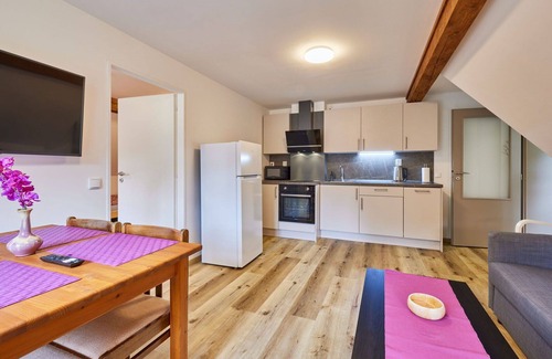 Rudnik Apartment | Cosy apartment for 10 guests with WIFI, TV, patio, panoramic view and parking