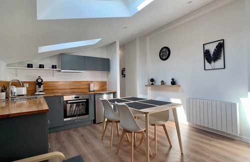 Dinsheim Apartment | Cosy apartment with parking