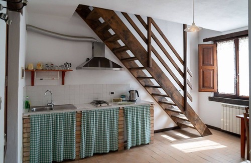 Citta Sant'Angelo Apartment | Cosy apartment for 4 guests with WIFI, pool, A/C, TV, patio, pets allowed and parking
