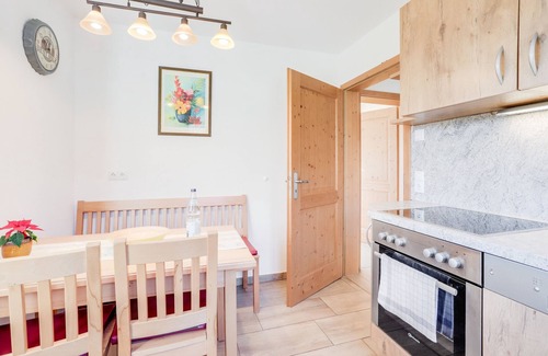 Bad Heilbrunn Apartment | Cosy Apartment "Bergblick" with Garden, Terrace & Wi-Fi; Parking Available