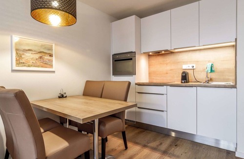 Lojzova Paseka Apartment | Cosy apartment for 2 people with WIFI, TV, terrace, pets allowed and parking