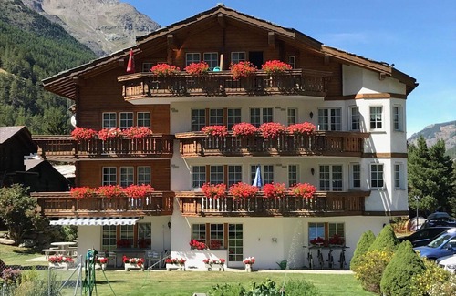 Gruben Apartment | Cosy apartment for 2 guests with WIFI, balcony and pets allowed