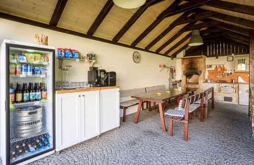 Arnoltice Apartment | Cosy apartment for 4 people with WIFI, TV, terrace and parking
