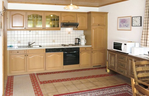 Arriach Apartment | Cosy apartment for 4 guests with WIFI, TV, terrace and parking