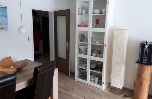 Valbella Apartment | Cosy apartment for 6 guests with WIFI, TV and balcony