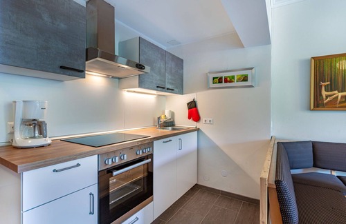 Sankt Urban Apartment | Cosy apartment for 5 people with WIFI, balcony, panoramic view and parking