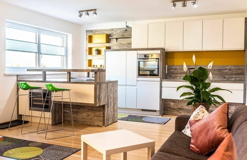 Oberperfuss Apartment | Cosy apartment for 4 people with WIFI, TV, terrace and parking