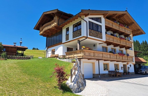 Muhlthal Apartment | Cosy apartment for 8 people with WIFI, TV, balcony and parking