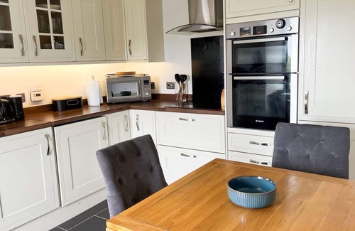 Waternish Apartment | Cosy apartment for 2 people with WIFI, TV, pets allowed and parking