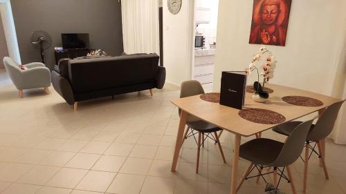 Ebene Apartment | Cosy Apartment in Ebene