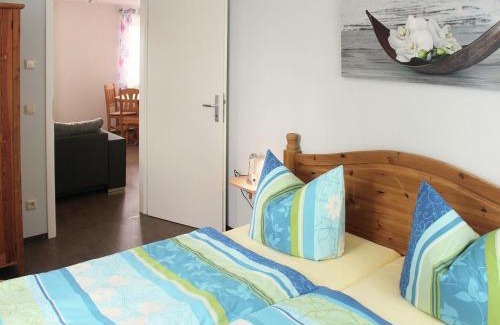 Weißig Apartment | Cosy Apartment in Weißig with Garden