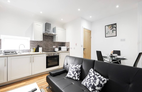 Harehills Apartment | Cosy Apartment Near Leeds City Centre