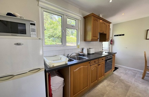Seaton Apartment | Cosy Apartment with Private Balcony & Fantastic Sea Views