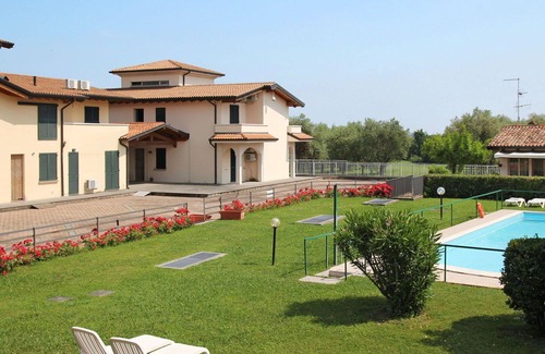 Cunettone-villa Apartment | Cosy apartment with pool, A/C, WIFI, TV, balcony, pets allowed, panoramic view and parking