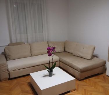 Banovo brdo Apartment | Cosy&Beatiful