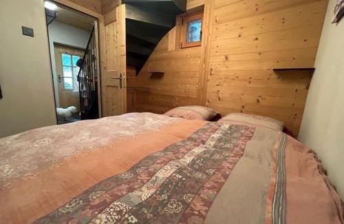 Saint-Luc Apartment | Cosy chalet - Renovated and charming