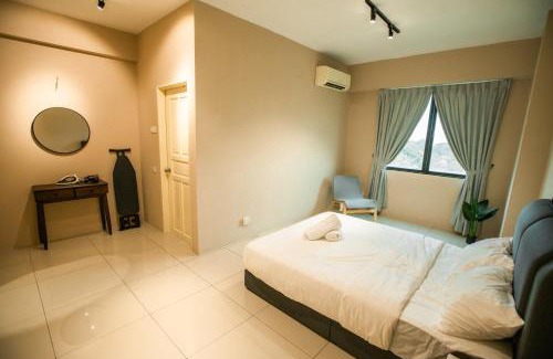 Taman Istana Apartment | Cosy City-View Suite in Town