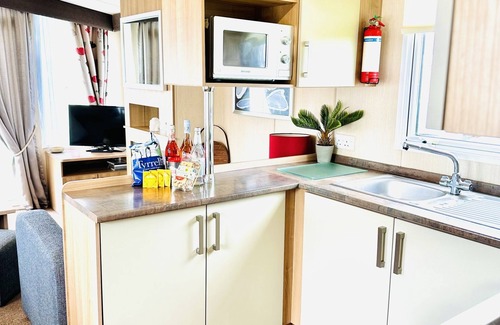 Muston House | Cosy Corner Blue Dolphin