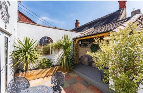 Caister-on-Sea House | Cosy cottage, 5 min to the beach