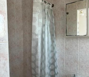 Westville Apartment | Cosy Cottage - All to Yourself!