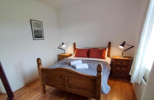 Galway House | Cosy Cottage by the Sea