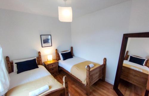 Galway House | Cosy Cottage by the Sea
