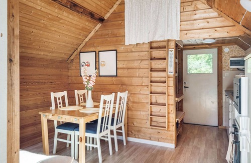 Djurhamn Cabin | Cosy Cottages Close To Water
