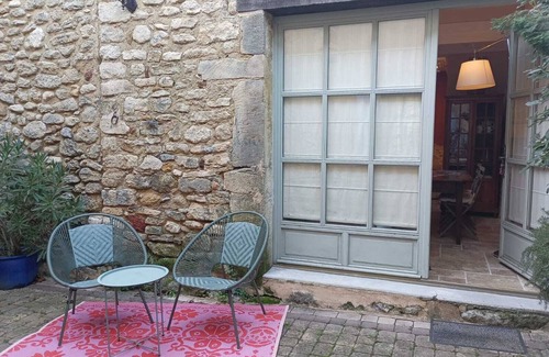 Clansayes Condo | Cosy Duplex in the countryside