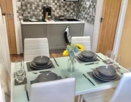 Harehills Apartment | Cosy Flat Near Leeds City Centre