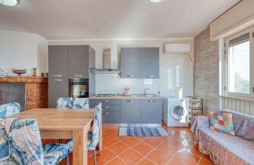 Marina di Andrano Apartment | Cosy Home Minutes From Seaside - Casa Vacanza Marina