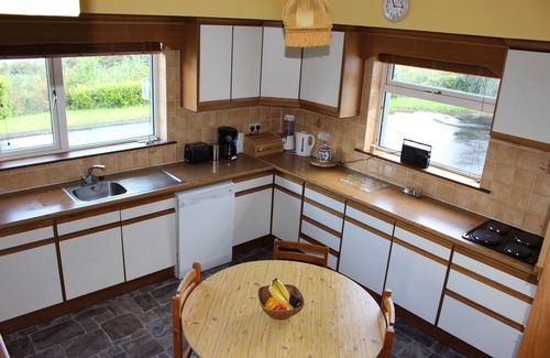 Westport Cottage | Cosy home nestled within scenic expanse of Clew Bay and Croagh Patrick