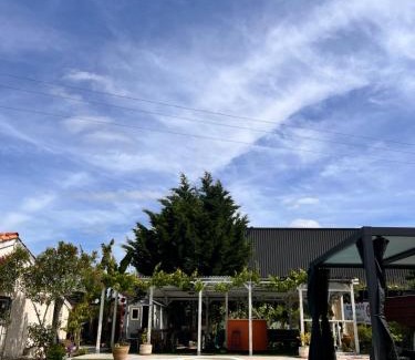 Ambares-et-Lagrave Apartment | cosy house