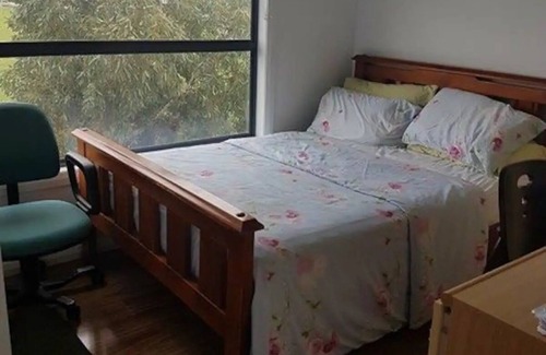 Epping House | Cosy Modern Home in Epping Close to all Amenities