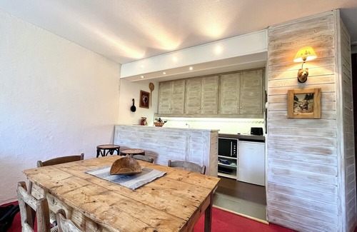 Le Planellet Apartment | Cosy nest with garden and view of the Aravis