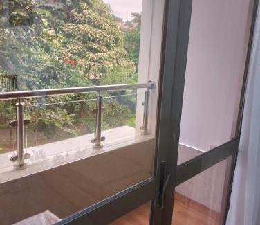 Kitisuru Apartment | Cosy Nyari one BR fully serviced suites