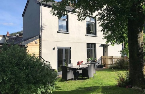 Blaencwm House | Cosy riverside retreat with stunning views in valley location