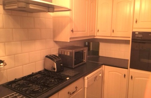 Tillicoultry Apartment | Cosy & Rustic Apartment in Clackmannanshire