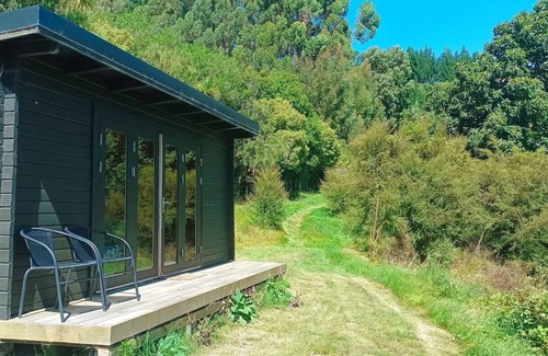 Little River Cabin | Cosy rustic escape surrounded by nature