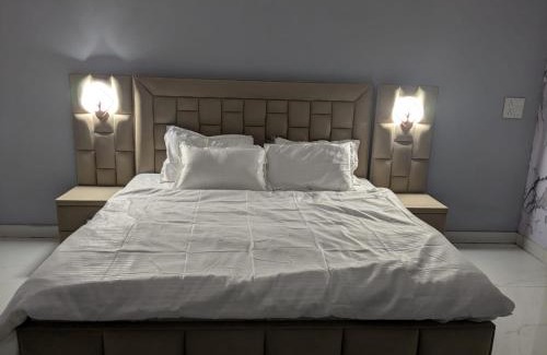 Rohini House | Cosy Stay with ParkView