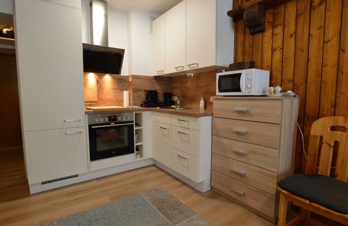 Hinterthal Apartment | Cosy studio with a balcony