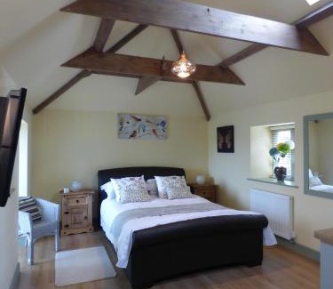 Glentham Apartment | Cosy Studio Cottage
