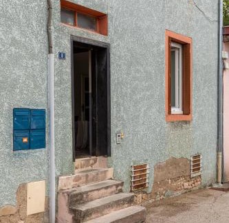 Oyonnax Apartment | Cosy studio Hostea - Oyonnax